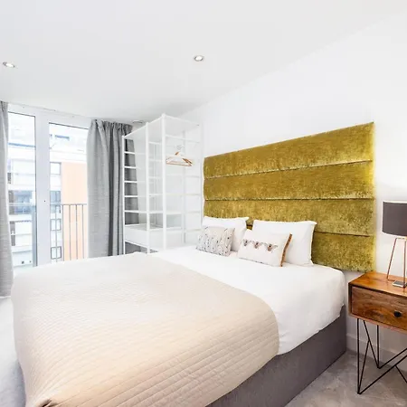 Austin David Executive Excel Apartment London Exterior photo