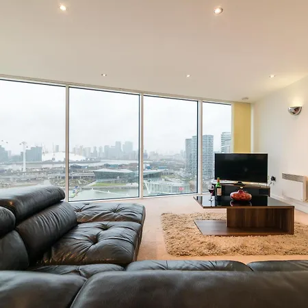 Austin David Executive Excel Apartment London Room photo