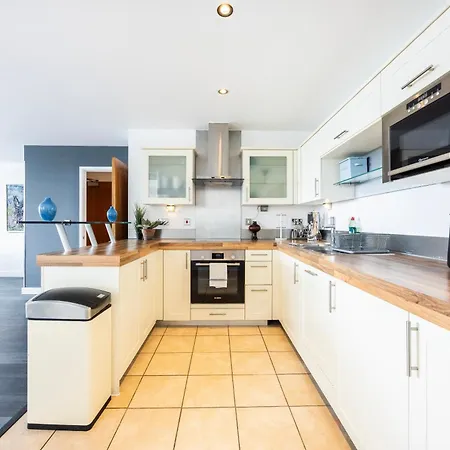 Austin David Executive Excel Apartment London Exterior photo