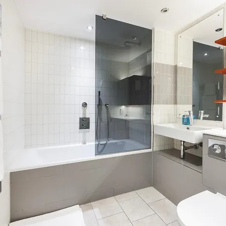 Austin David Executive Excel Apartment London Exterior photo
