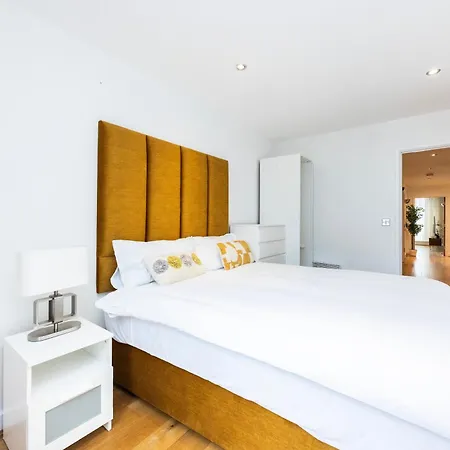 Austin David Executive Excel Apartment London Exterior photo