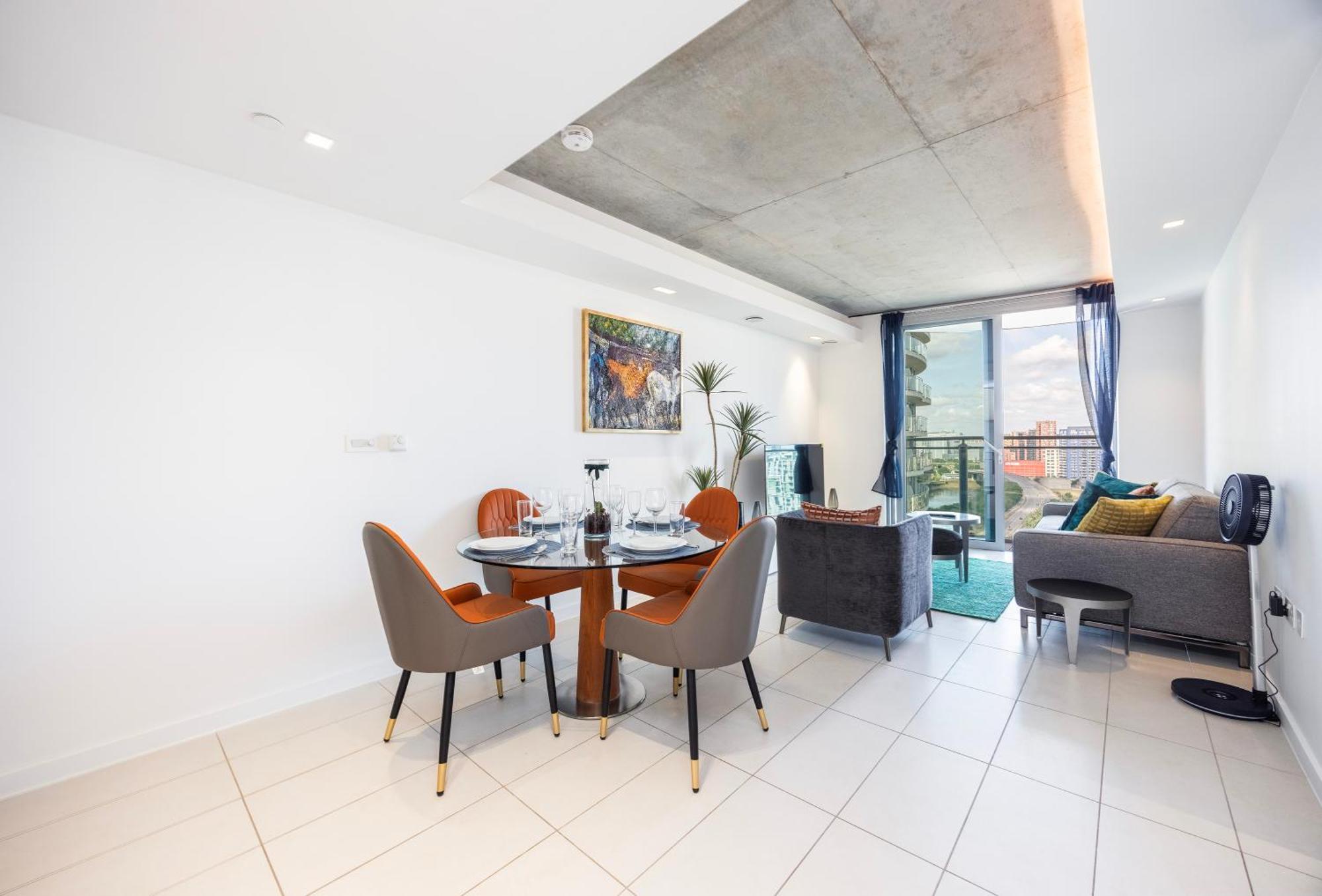 Austin David Executive Excel Apartment *